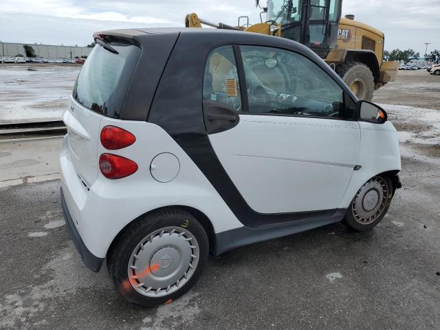 Photo 3 from auction – 2013 SMART FORTWO PUR with VIN WMEEJ3BA9DK685489