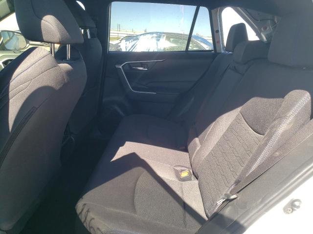 Photo 11 from auction – 2022 TOYOTA RAV4 SE with VIN JTM16RFV1ND069533