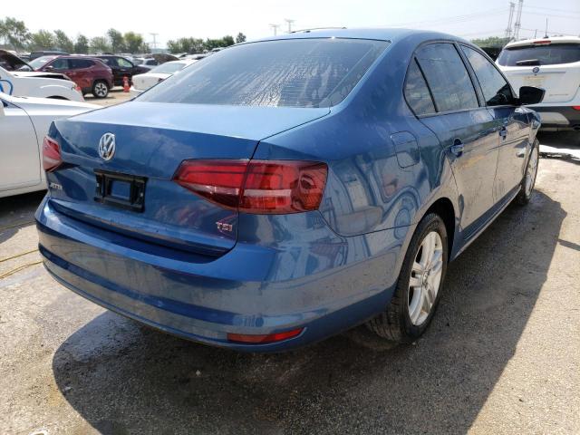 Photo 3 from auction – 2018 VOLKSWAGEN JETTA S with VIN 3VW2B7AJ0JM262566