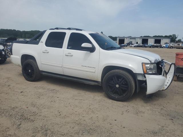 Photo 4 from auction – 2011 CHEVROLET AVALANCHE with VIN 3GNMCEE03BG338643