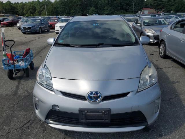 Photo 5 from auction – 2013 TOYOTA PRIUS with VIN JTDKN3DU6D5622023