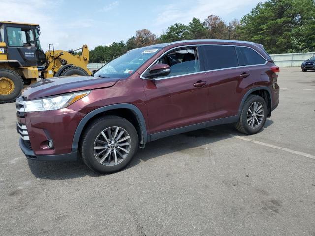 TOYOTA HIGHLANDER 2019 with VIN 5TDJZRFH5KS952309 - Photo from auction