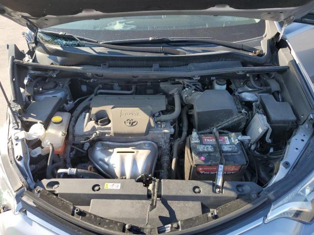 Photo 11 from auction – 2018 TOYOTA RAV4 LE with VIN 2T3ZFREV3JW438880