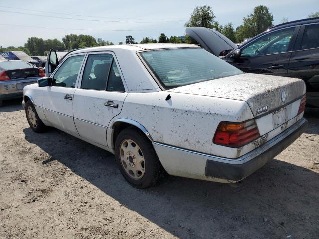 Photo 2 from auction – 1993 MERCEDES-BENZ 400 E with VIN WDBEA34E9PB883992
