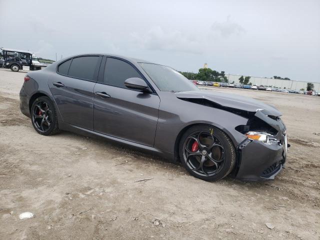 Photo 4 from auction – 2017 ALFA ROMEO GIULIA TI with VIN ZARFAECN6H7537556