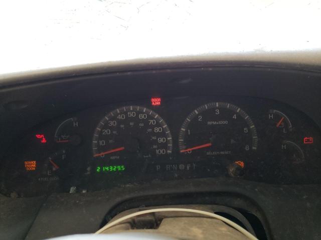 Foto 9 de la subasta – 2002 FORD F150 SUPER con VIN 1FTRW07652KD28585