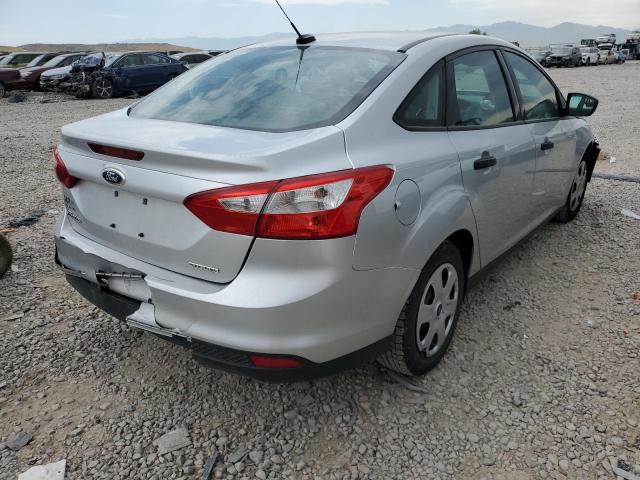 Photo 3 from auction – 2013 FORD FOCUS S with VIN 1FADP3E29DL251456