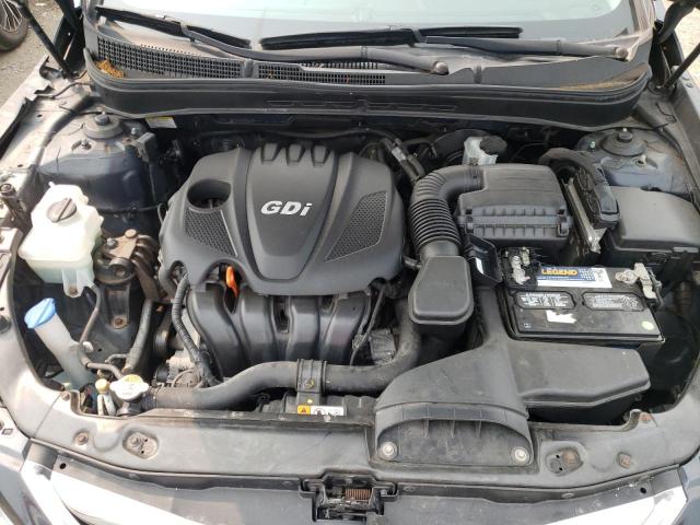 Photo 11 from auction – 2013 HYUNDAI SONATA SE with VIN 5NPEC4AC5DH596597