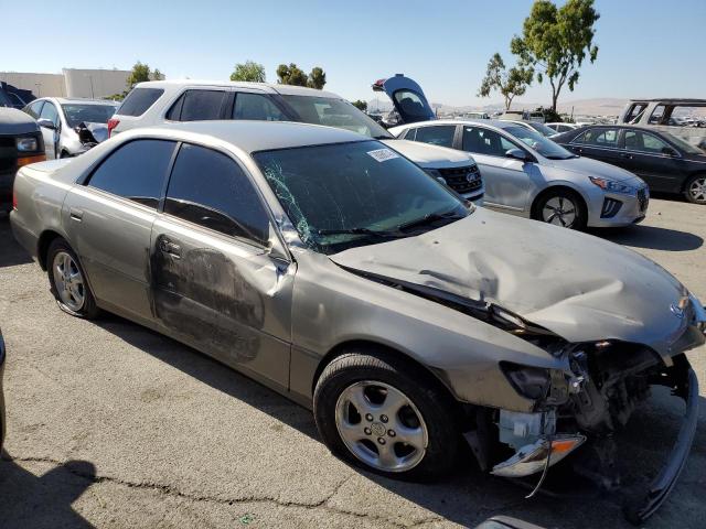 Photo 4 from auction – 1997 LEXUS ES 300 with VIN JT8BF22G4V0056736
