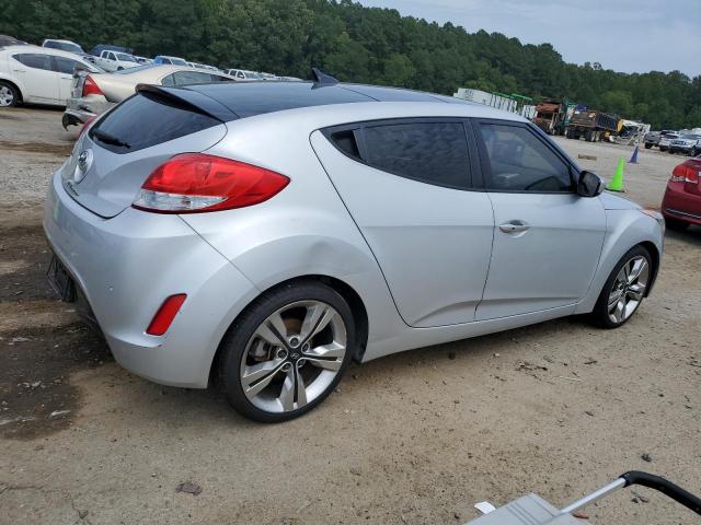 Photo 3 from auction – 2012 HYUNDAI VELOSTER with VIN KMHTC6AD4CU074958