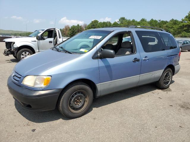 TOYOTA SIENNA LE 2002 with VIN 4T3ZF13C52U490547 - Photo from auction