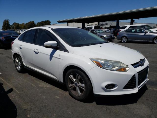 Photo 4 from auction – 2014 FORD FOCUS with VIN 1FADP3F25EL274894