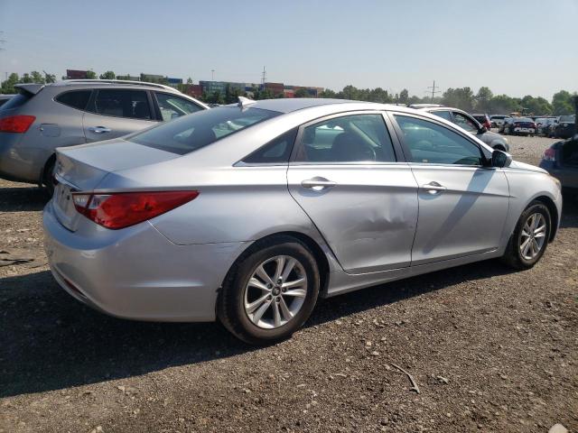 Photo 3 from auction – 2013 HYUNDAI SONATA GLS with VIN 5NPEB4AC8DH798370