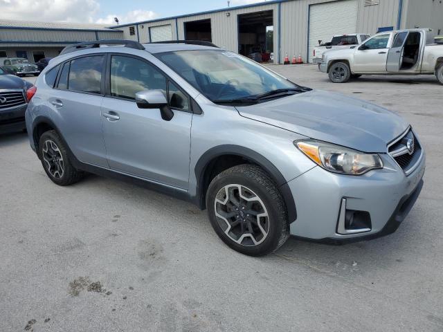 Photo 4 from auction – 2017 SUBARU CROSSTREK with VIN JF2GPANC4H8215799