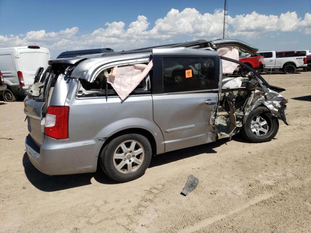 Photo 3 from auction – 2013 CHRYSLER TOWN & COU with VIN 2C4RC1BG3DR584405