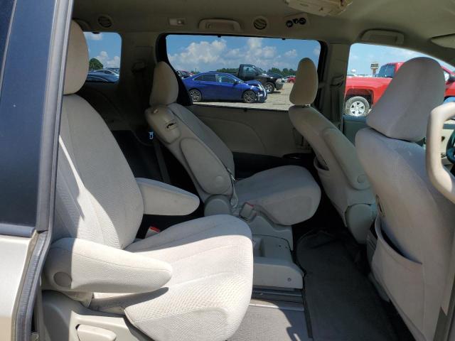 Photo 11 from auction – 2011 TOYOTA SIENNA LE with VIN 5TDKK3DC0BS099699