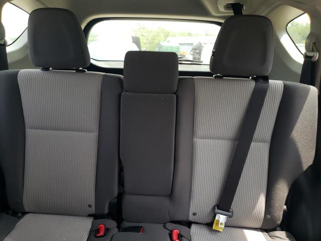 Photo 10 from auction – 2015 TOYOTA RAV4 LE with VIN JTMBFREV0FJ048178