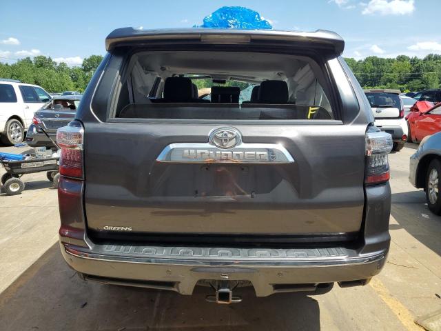 Photo 6 from auction – 2018 TOYOTA 4RUNNER SR with VIN JTEBU5JR9J5497461