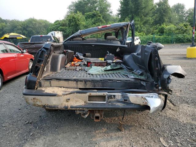 Photo 6 from auction – 2004 CHEVROLET SILVERADO with VIN 1GCHK23204F252081
