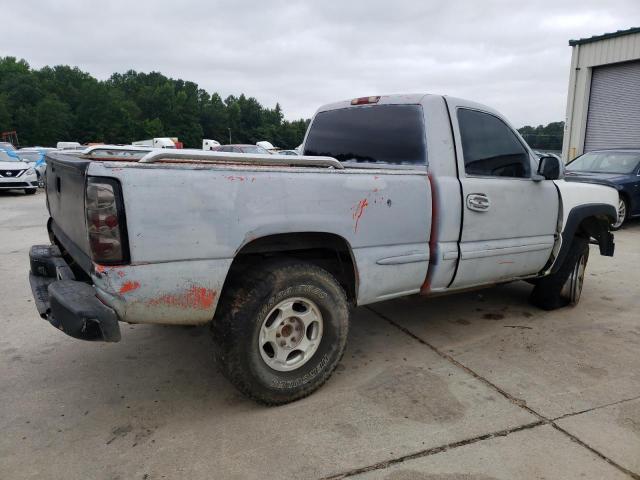 Photo 3 from auction – 2000 CHEVROLET SILVERADO with VIN 1GCEK14T3YZ350479