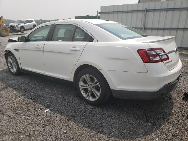 Photo 2 from auction – 2015 FORD TAURUS SEL with VIN 1FAHP2E8XFG125201