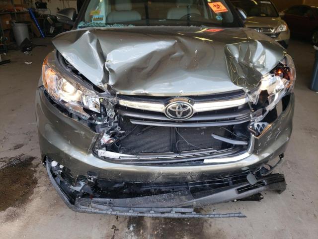 Photo 12 from auction – 2015 TOYOTA HIGHLANDER with VIN 5TDDKRFH8FS189130