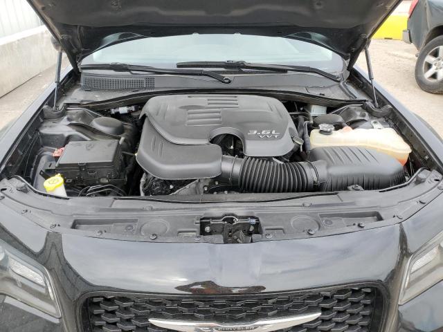Photo 11 from auction – 2018 CHRYSLER 300 TOURIN with VIN 2C3CCARG9JH254995