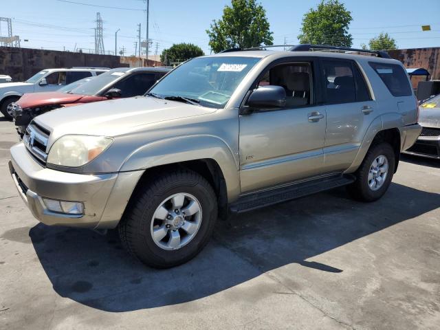 TOYOTA 4RUNNER SR 2005 con VIN JTEZU14RX58032064 - Foto de la subasta