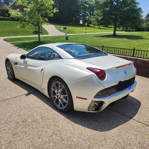 Photo 3 from auction – 2013 FERRARI CALIFORNIA with VIN ZFF65TJA5D0192253