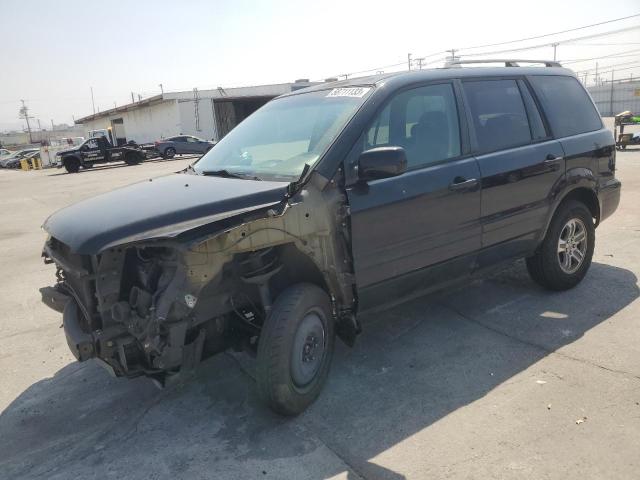 HONDA PILOT EX 2004 with VIN 2HKYF18414H591592 - Photo from auction