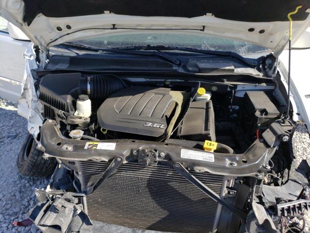 Photo 12 from auction – 2013 CHRYSLER TOWN & COU with VIN 2C4RC1BG4DR606668