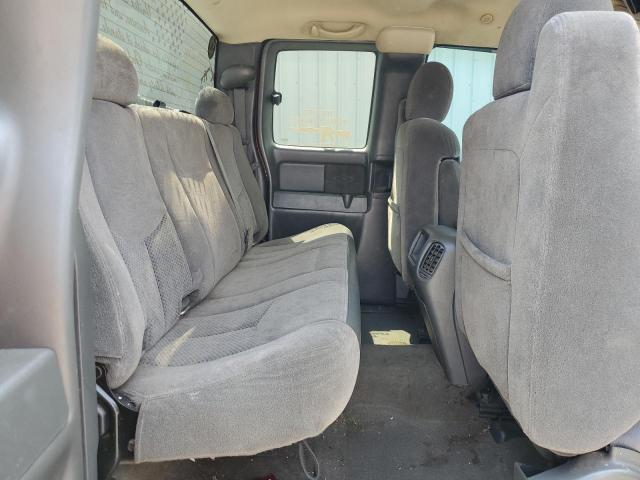 Photo 10 from auction – 2006 CHEVROLET SILVERADO with VIN 1GCEC19Z36Z213002