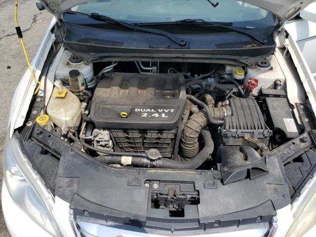Photo 11 from auction – 2013 CHRYSLER 200 LX with VIN 1C3CCBAB9DN743690