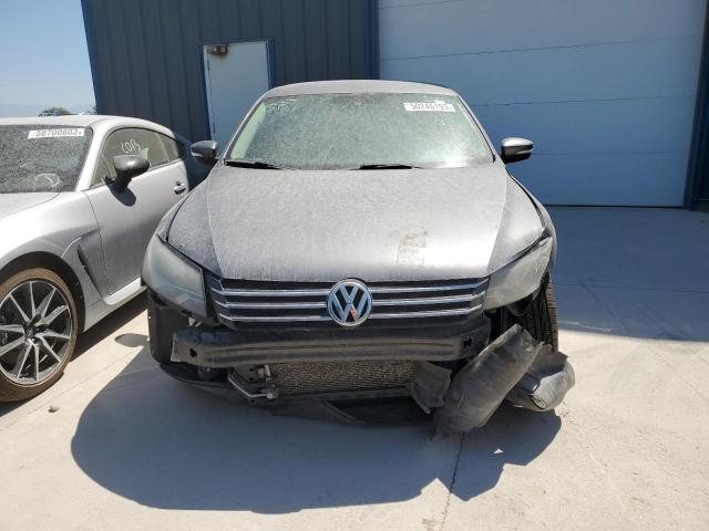 Photo 5 from auction – 2013 VOLKSWAGEN PASSAT S with VIN 1VWAP7A3XDC080944