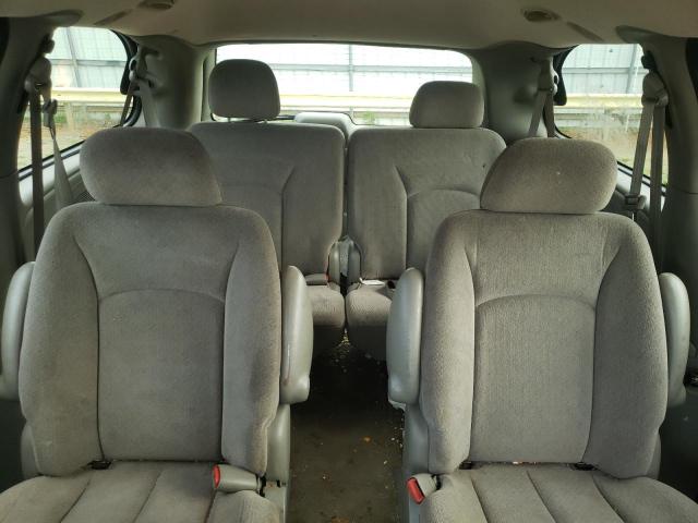 Photo 10 from auction – 2002 DODGE GRAND CARA with VIN 2B4GP74L22R776580