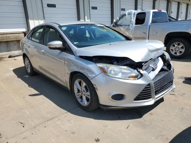 Снимка 4 от търг – 2014 FORD FOCUS SE с VIN 1FADP3F22EL449974