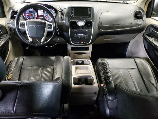 Photo 8 from auction – 2014 CHRYSLER TOWN & COU with VIN 2C4RC1BG0ER447939
