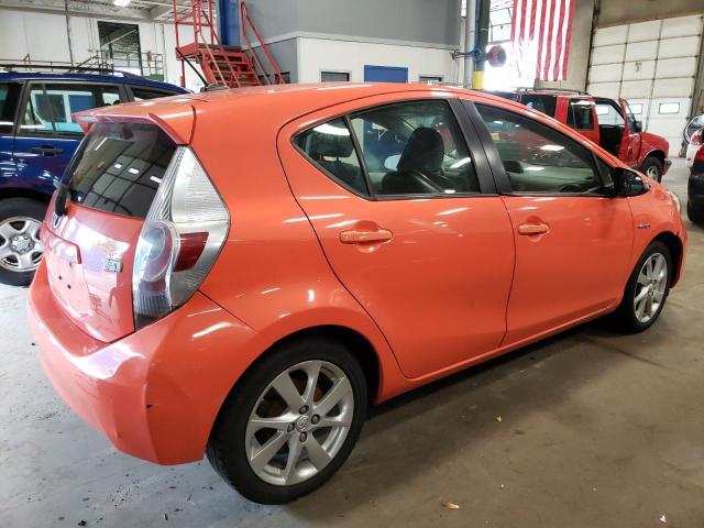 Photo 3 from auction – 2013 TOYOTA PRIUS C with VIN JTDKDTB36D1031663