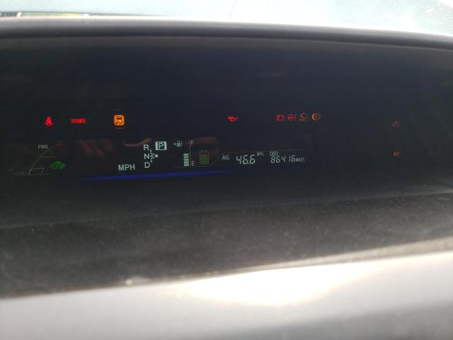 Photo 9 from auction – 2014 TOYOTA PRIUS V with VIN JTDZN3EU5EJ007212