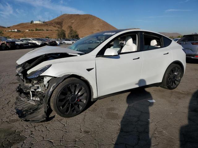 TESLA MODEL Y 2022 with VIN 7SAYGDEF8NF410558 - Photo from auction