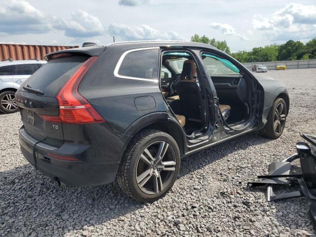 Photo 3 from auction – 2019 VOLVO XC60 T5 MO with VIN LYV102DK9KB188079