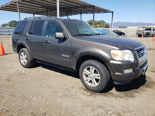 Photo 4 from auction – 2008 FORD EXPLORER with VIN 1FMEU63E58UA39266