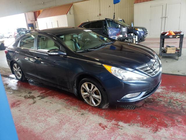 Photo 4 from auction – 2013 HYUNDAI SONATA SE with VIN 5NPEC4ACXDH644479