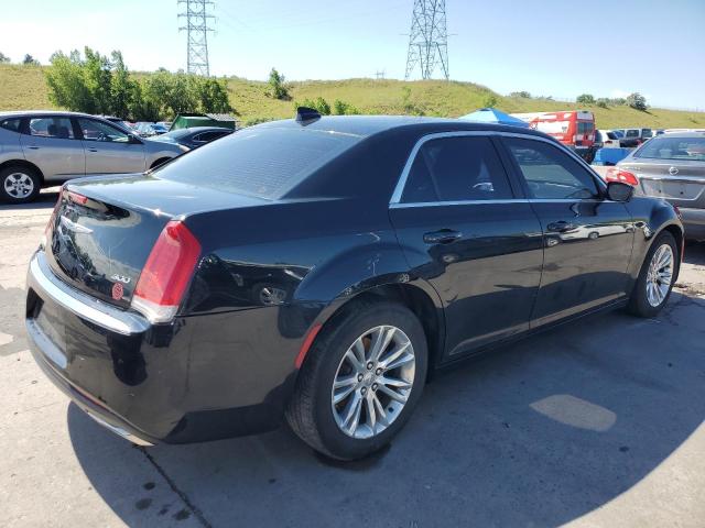 Photo 3 from auction – 2019 CHRYSLER 300 TOURIN with VIN 2C3CCAAG2KH634306