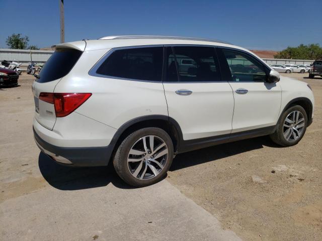 Photo 3 from auction – 2016 HONDA PILOT TOUR with VIN 5FNYF5H90GB010833