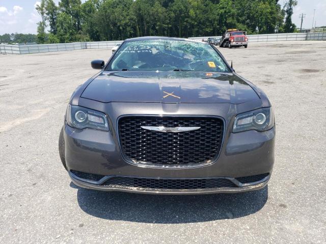Photo 5 from auction – 2019 CHRYSLER 300 TOURIN with VIN 2C3CCAAG8KH745975