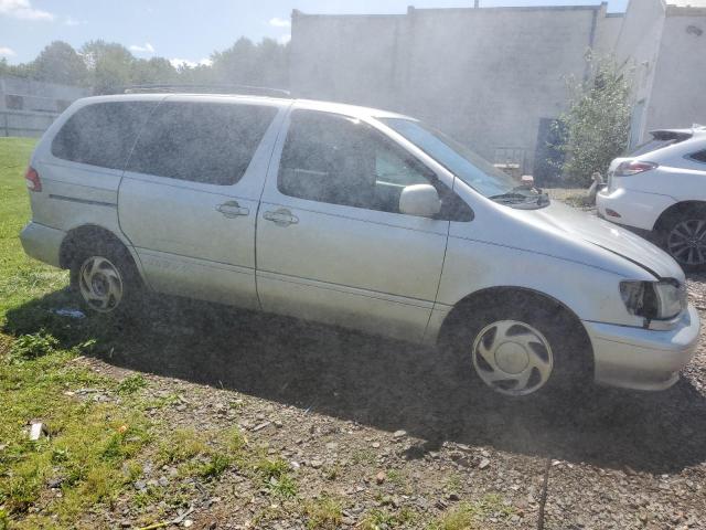 Photo 4 from auction – 2002 TOYOTA SIENNA LE with VIN 4T3ZF13C92U476926