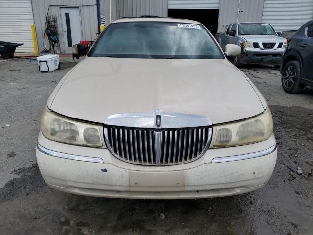 Photo 5 from auction – 2000 LINCOLN TOWN CAR C with VIN 1LNHM83W0YY937106
