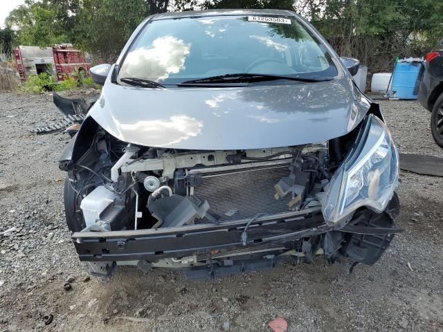 Снимка 11 от търг – 2019 NISSAN VERSA NOTE с VIN 3N1CE2CP4KL365485