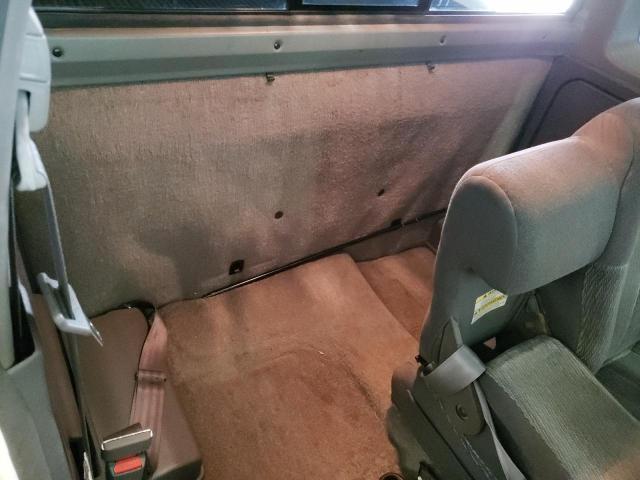 Photo 10 from auction – 2000 NISSAN FRONTIER K with VIN 1N6DD26SXYC405249